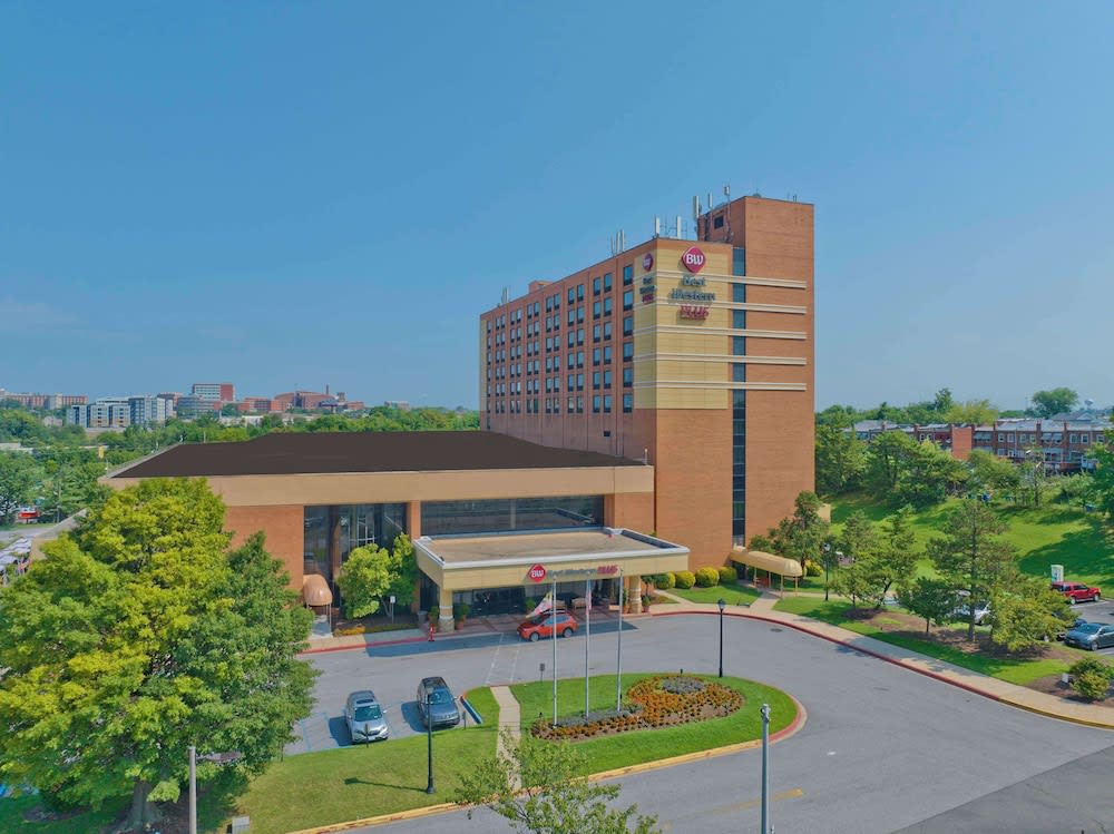 Best Western Plus Hotel & Conference Center 1