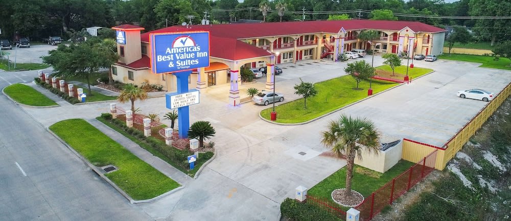 Americas Best Value Inn & Suites Northeast Houston 1