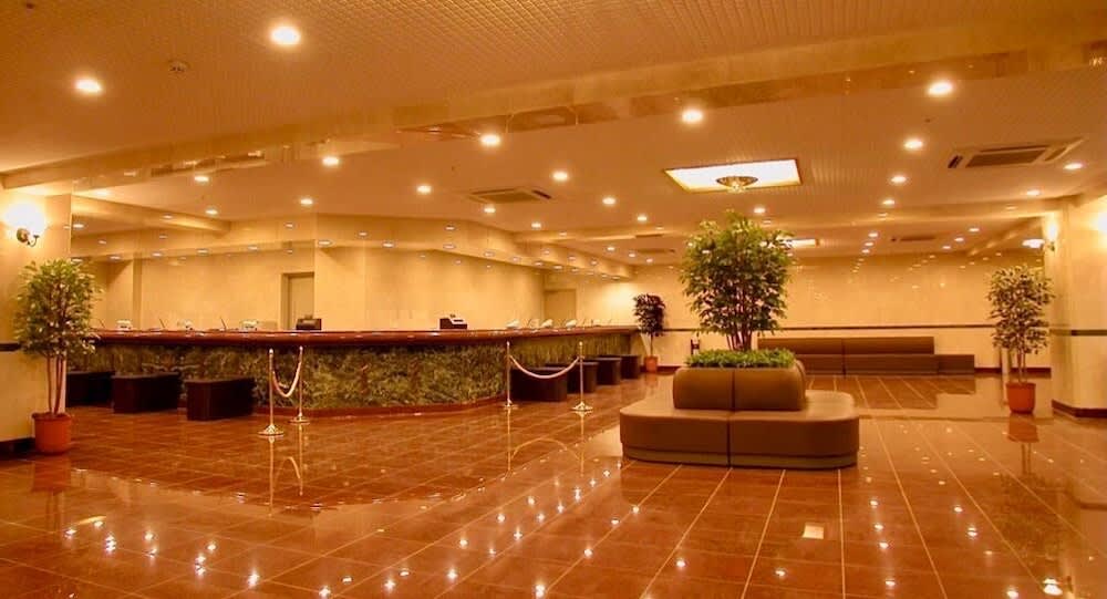 Okayama Ekimae Universal Hotel 1