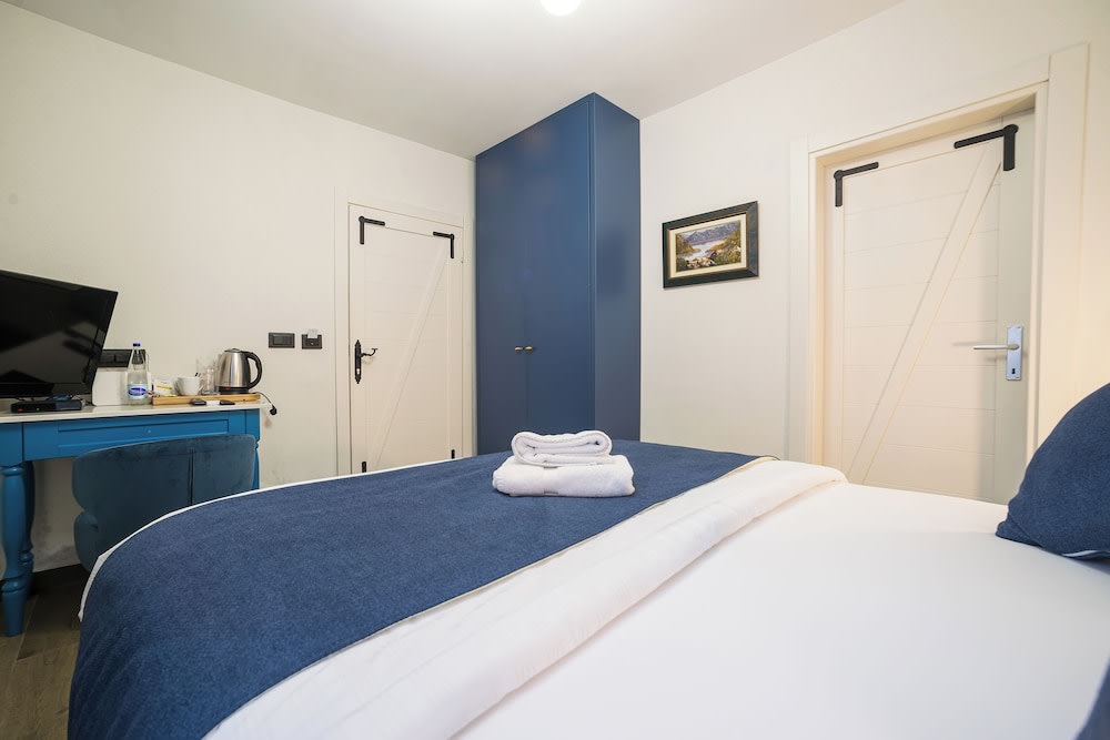 Conte Hotel & Restaurant 4