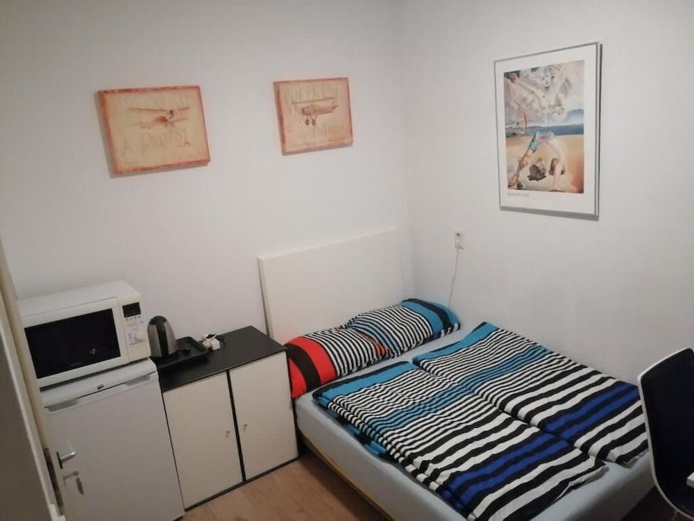 All you need, a comfy place 5