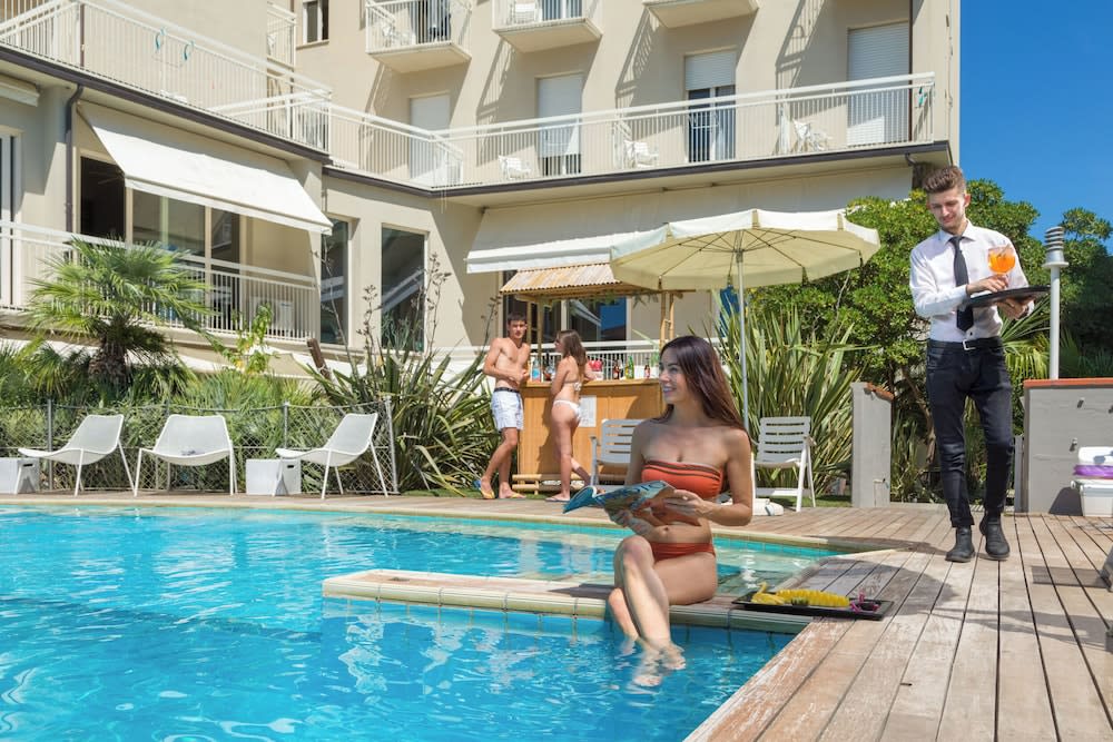HOTEL TRIONFAL - Fronte Mare - Vicinissimi al Centro 1