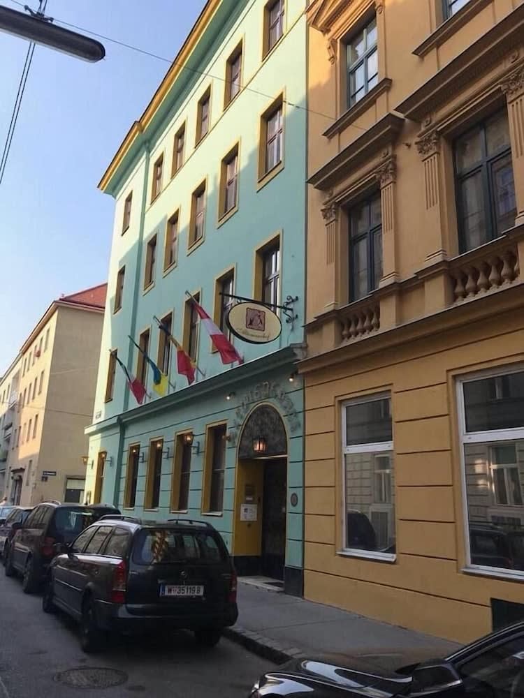 Hotel Viki 1