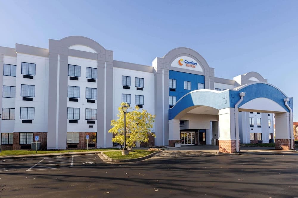 Comfort Suites Springfield I-70 1