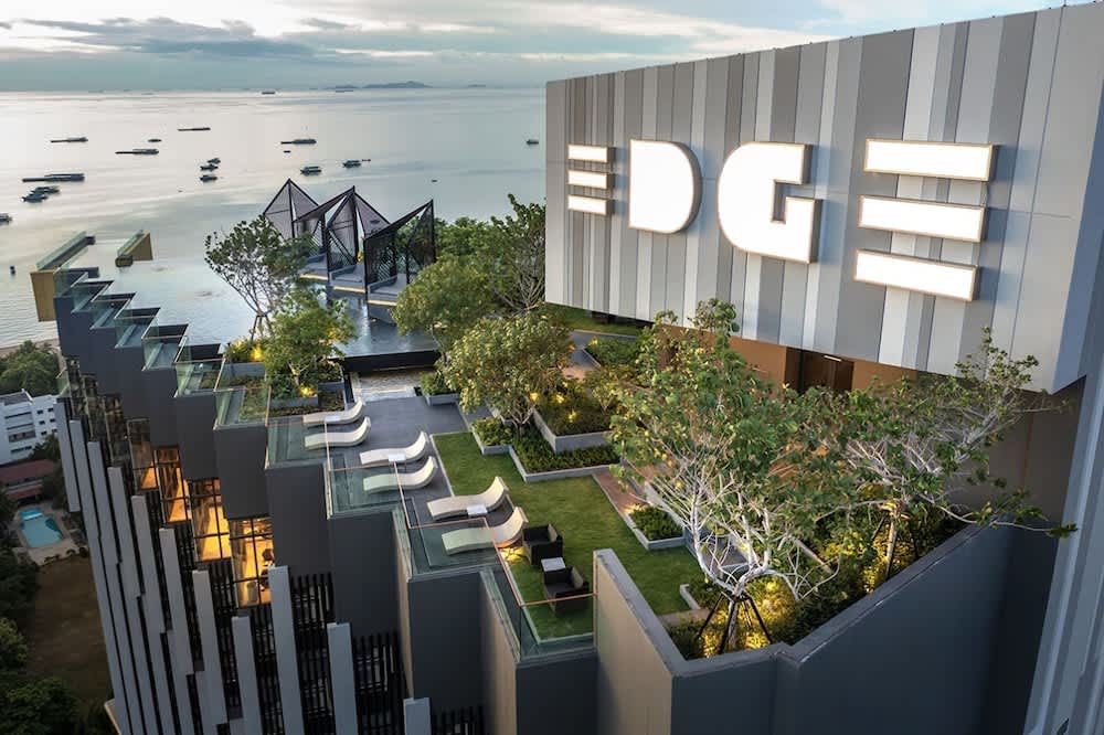 Edge Central Pattaya by Mickey 1