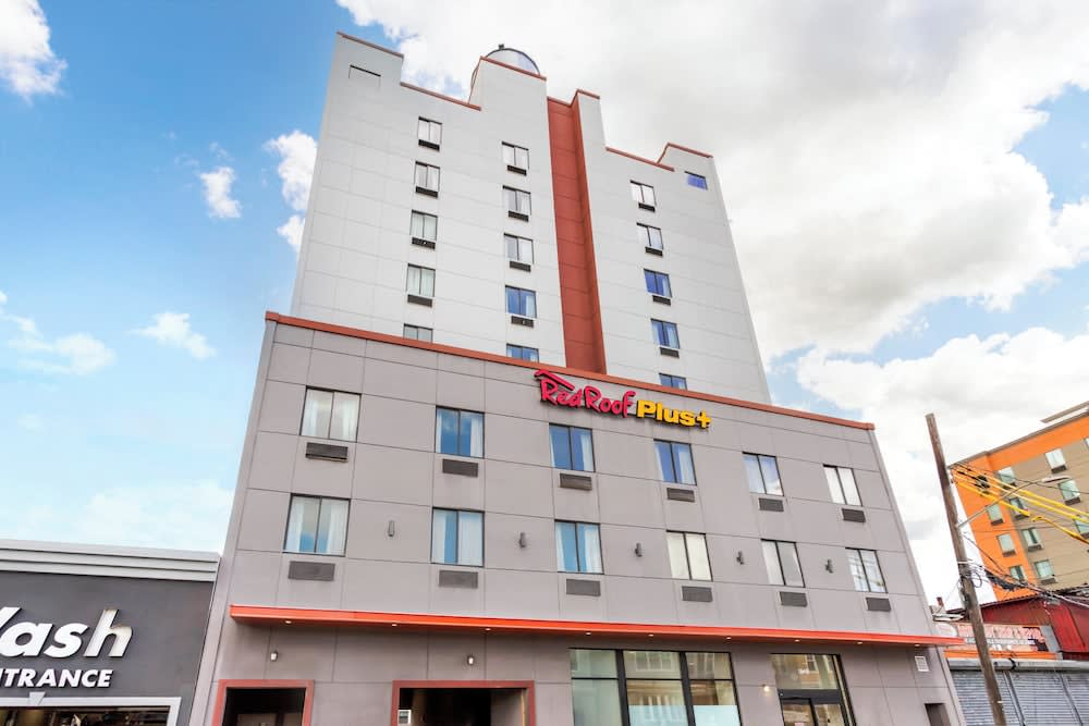Red Roof Inn PLUS Jamaica, NY - JFK Airport 1