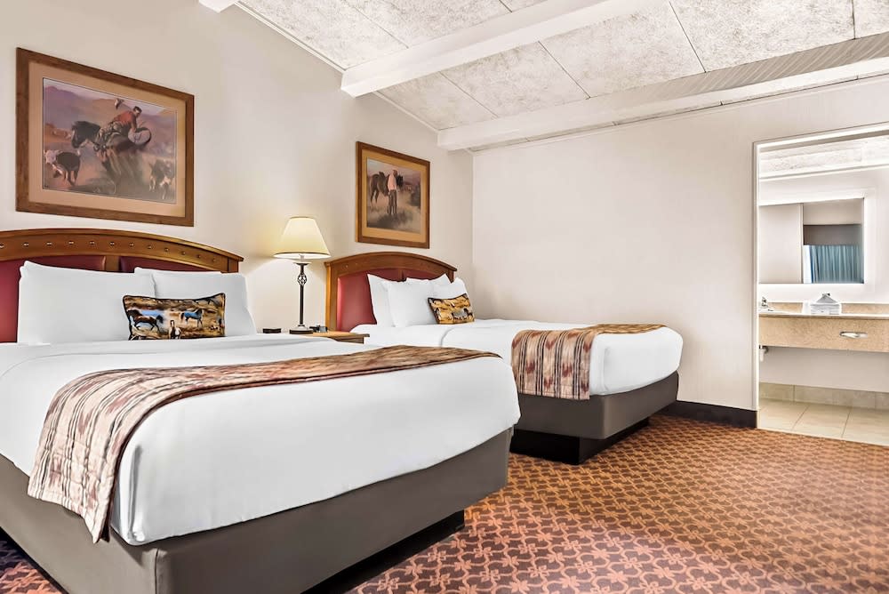 Best Western Outlaw Inn 5