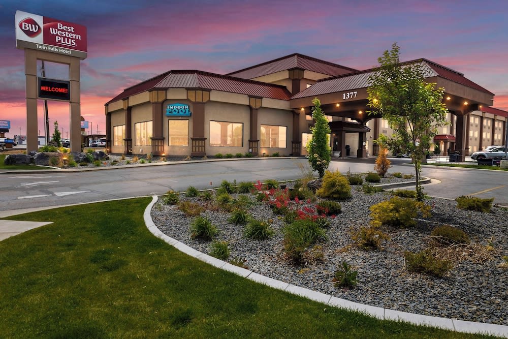Best Western Plus Twin Falls Hotel 1