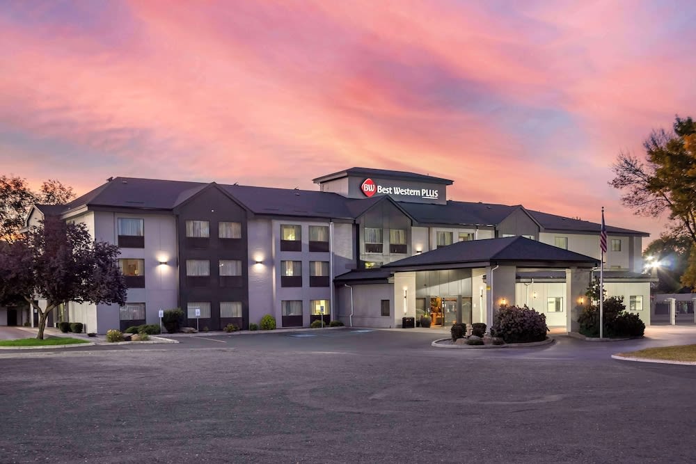Best Western Plus Spokane North 1