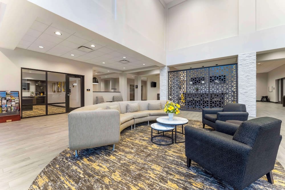 Best Western Plus Cranberry-Pittsburgh North 2