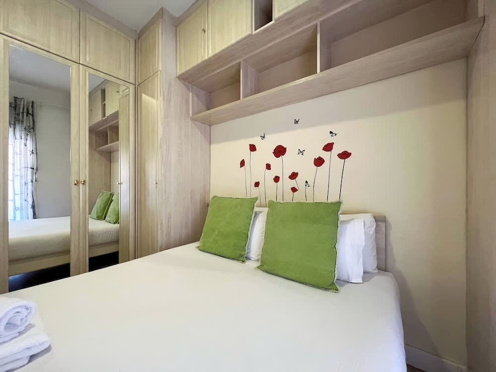 Stay U-nique Apartments Sardenya II 2