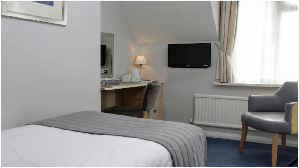 Best Western Reading Calcot Hotel 3