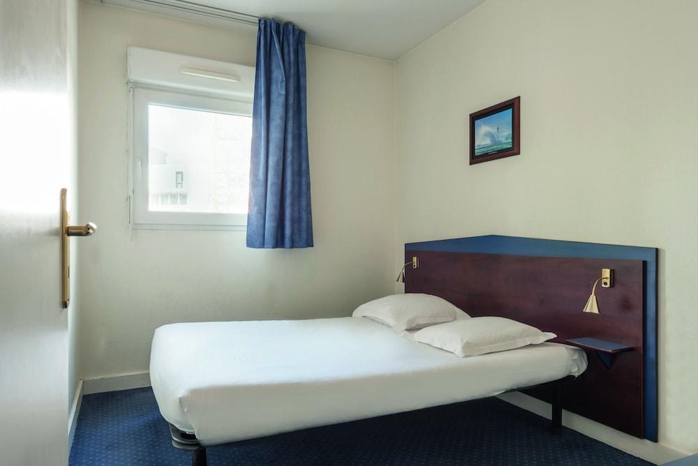 APTS APPART'CITY ANTIBES 4