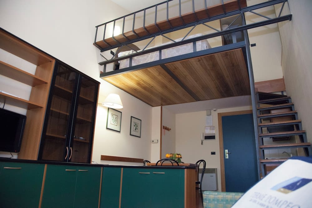 Hotel Fontana Olente 5