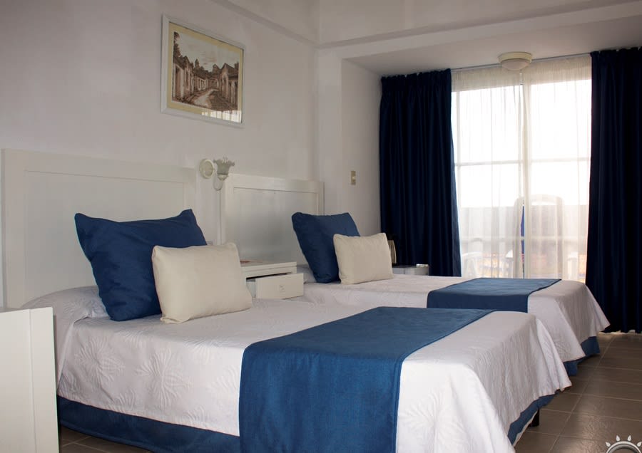 Hotel Village Costasur 2
