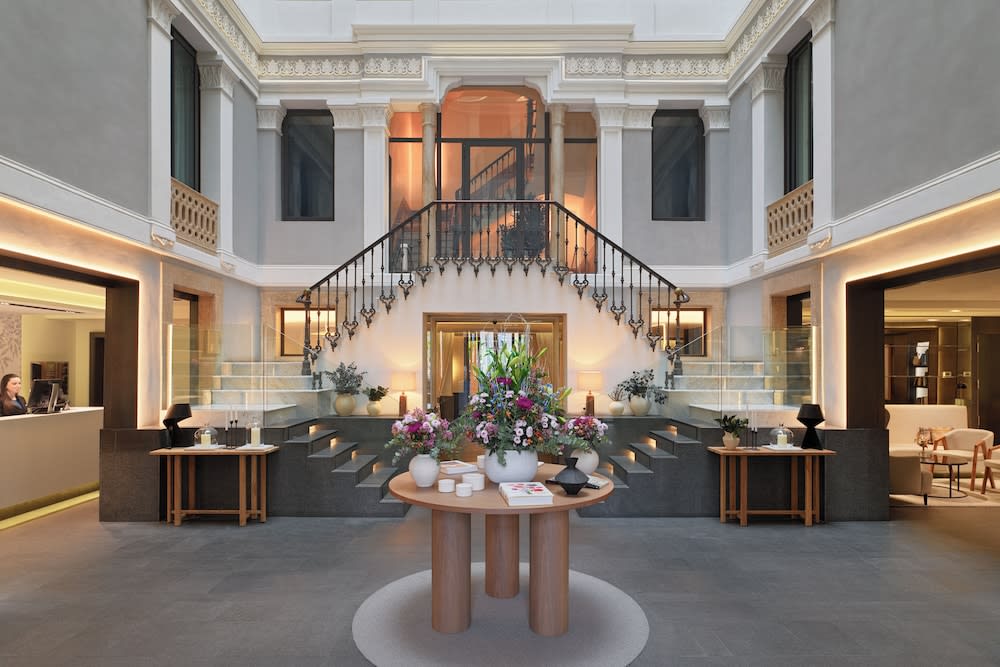 H10 Urquinaona Plaza 1