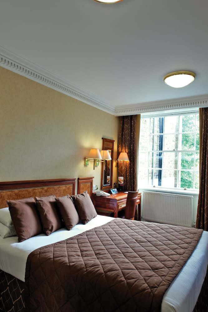 Grange Clarendon Hotel 4