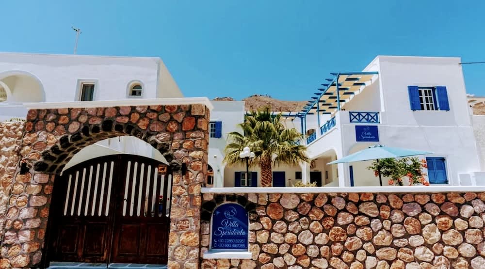 Spiridoula Villa - Santorini Seaside Retreats 2