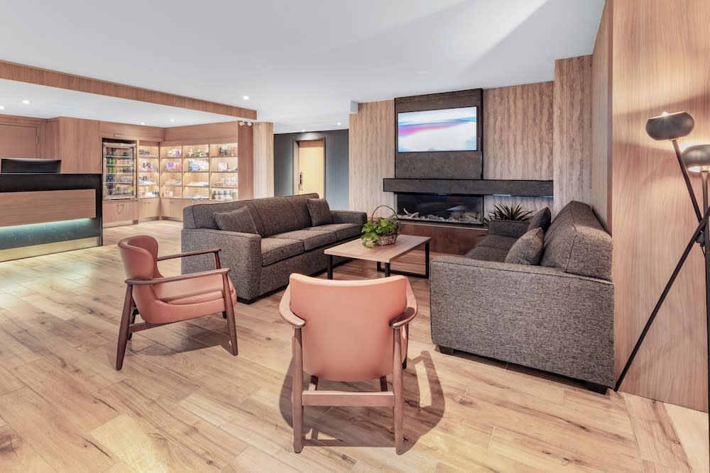 Super 8 by Wyndham Cornwall ON 2