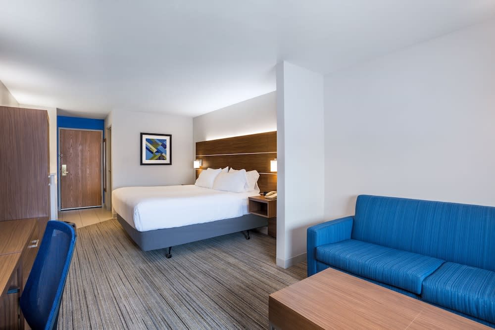 Holiday Inn Express WISCONSIN DELLS by IHG 2