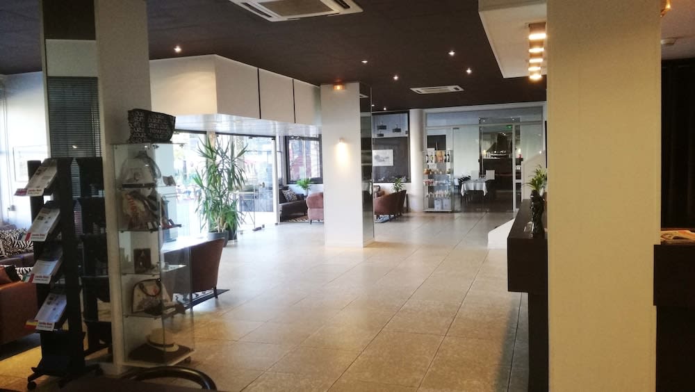 Adonis Lourdes - Notre Dame de la Sarte 2