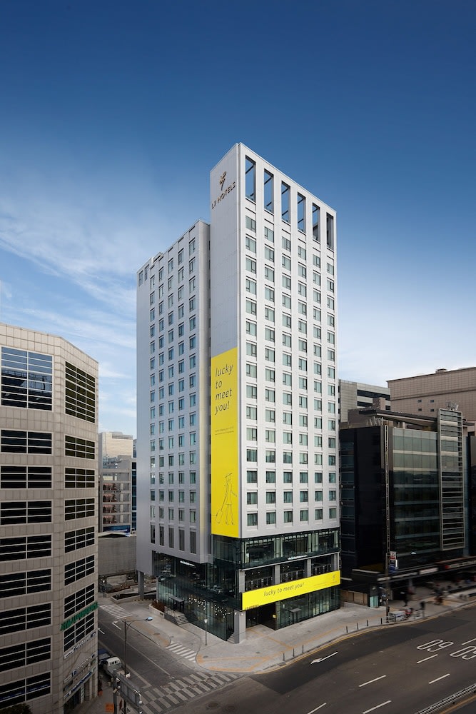 L7 MYEONGDONG by LOTTE HOTELS 1