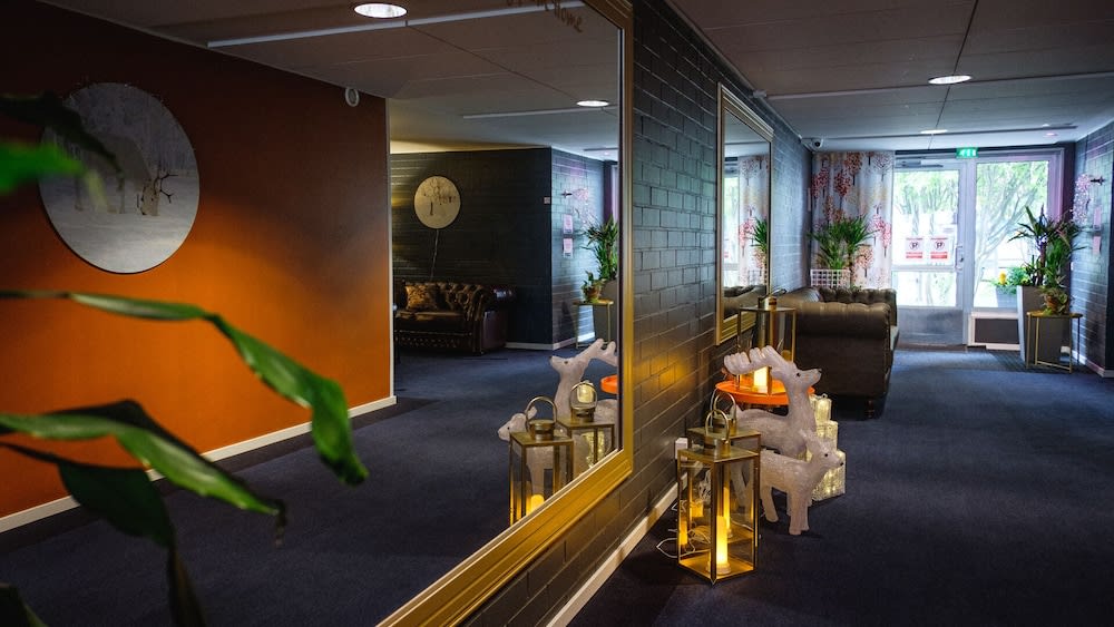 Hotel Golden Circle Suites 4