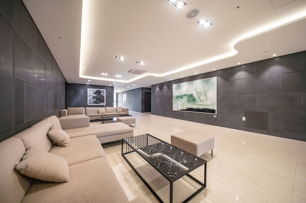 Sweet May Seogwipo Hotel 2