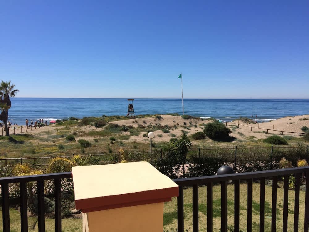 Estudio Insuperables Vistas al Mar 1