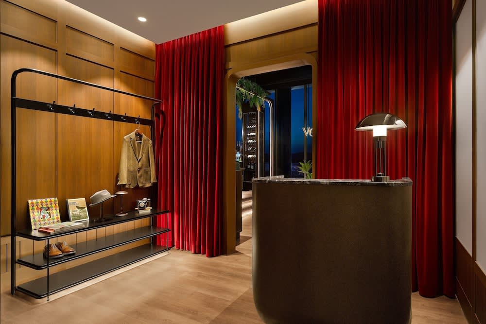 GRAVITY JOSUN Seoul Pangyo, Autograph Collection 4