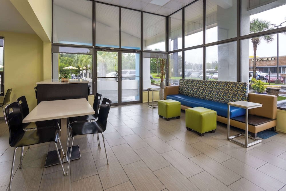 Days Inn by Wyndham Ladson Summerville Charleston 4