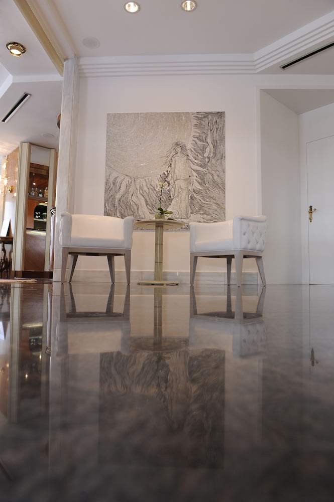 Parc Hotel Flora S 3