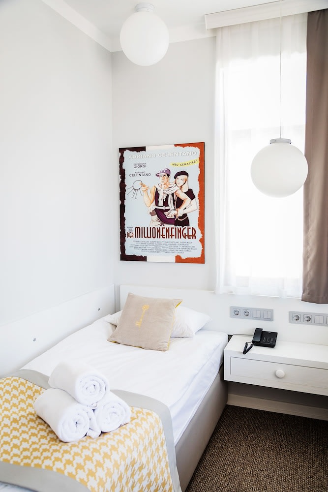 Delight Deluxe Hotel & Spa 4