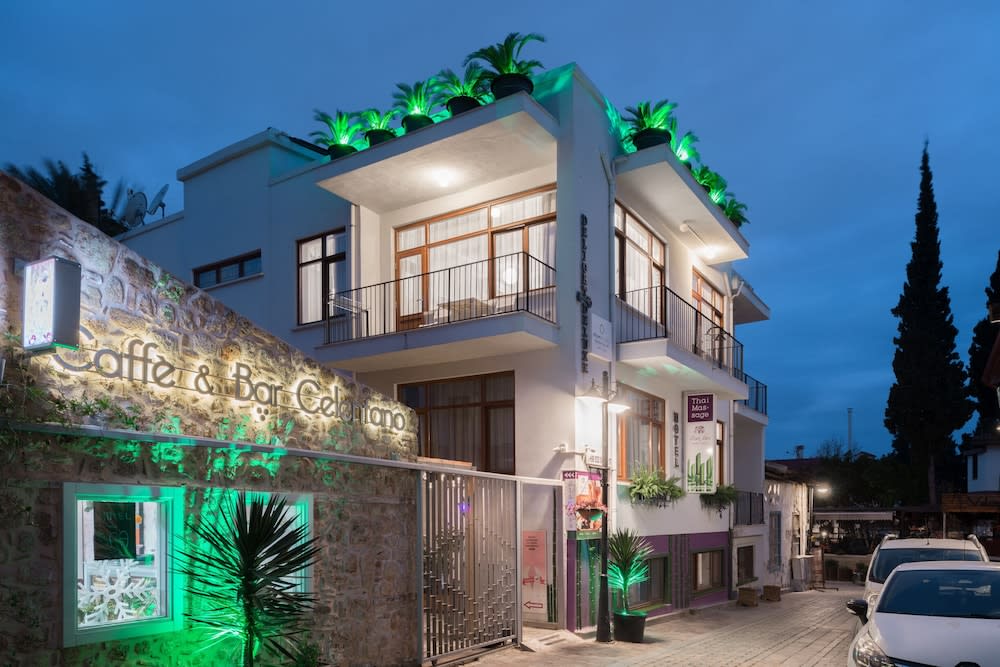 Delight Deluxe Hotel & Spa 1