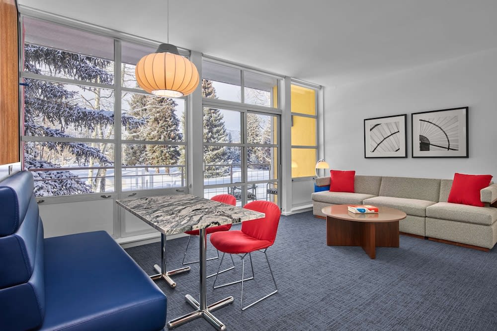 Aspen Meadows Resort 5