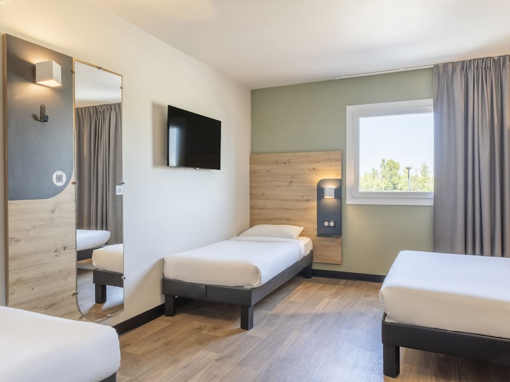 B&B HOTEL Saint-Martin-de-Crau Alpilles Camargue 5