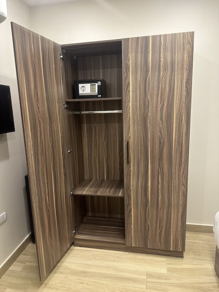 Nefertari Pyramids View Inn 4