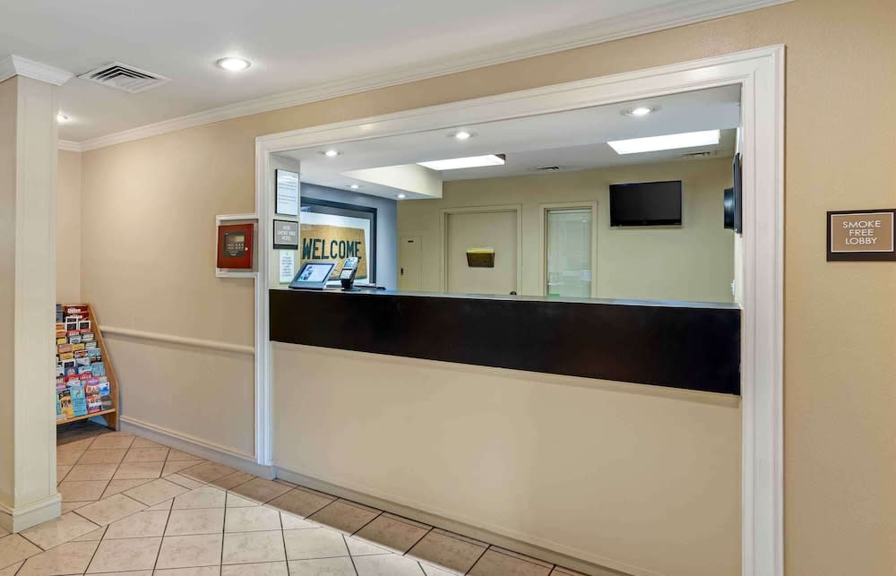 Extended Stay America Suites - Philadelphia - Horsham - Dresher Rd 2