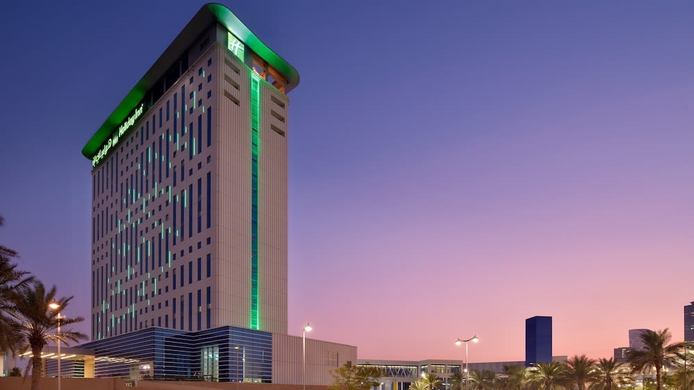 Holiday Inn & Suites DUBAI FESTIVAL CITY by IHG 1