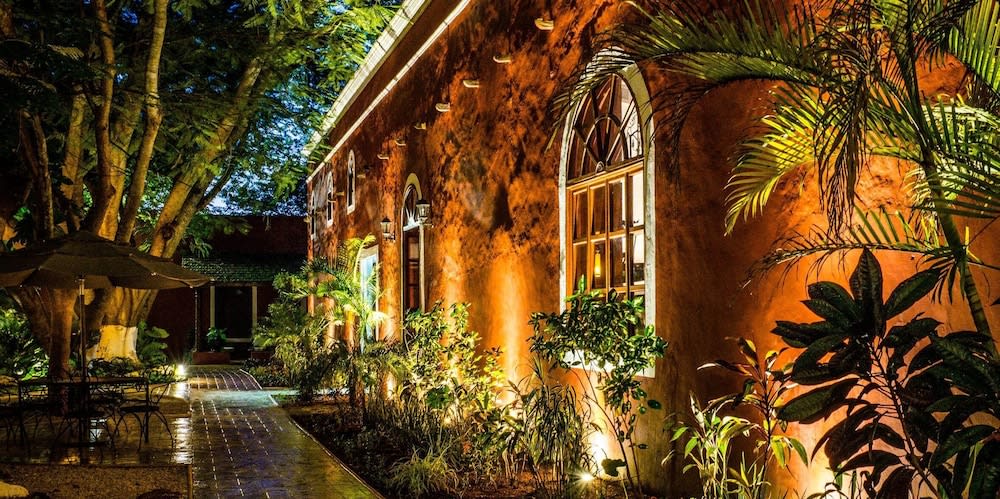 Hacienda Santa Cruz 1