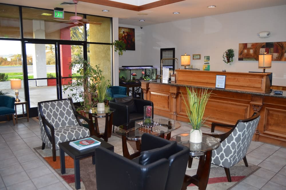 Ramada by Wyndham Arcata 2