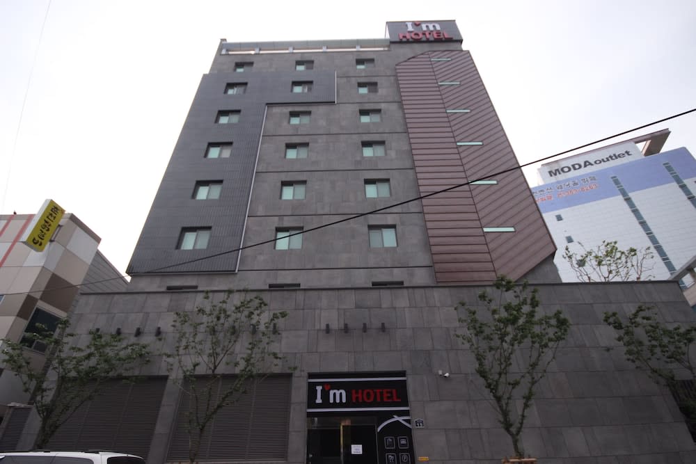 IM Hotel 1