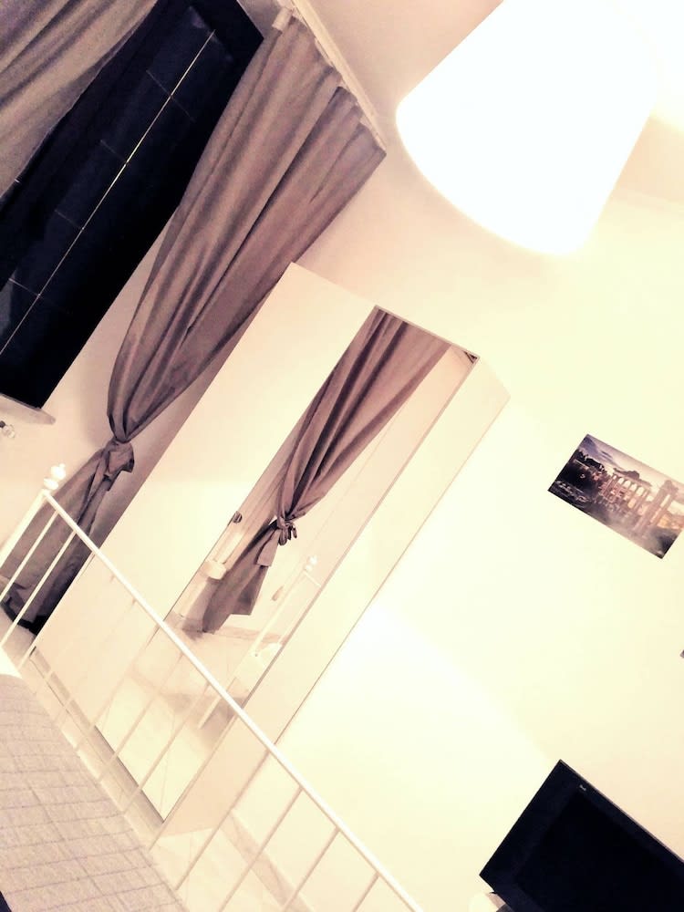 Rhome Sweet Rhome 2