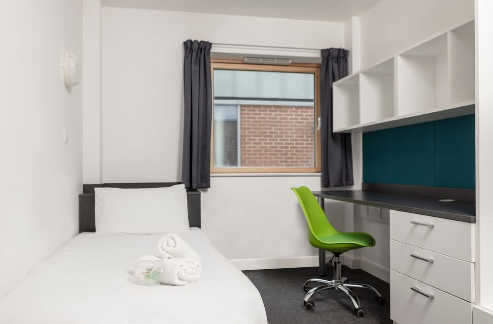 Wenlock Court 2
