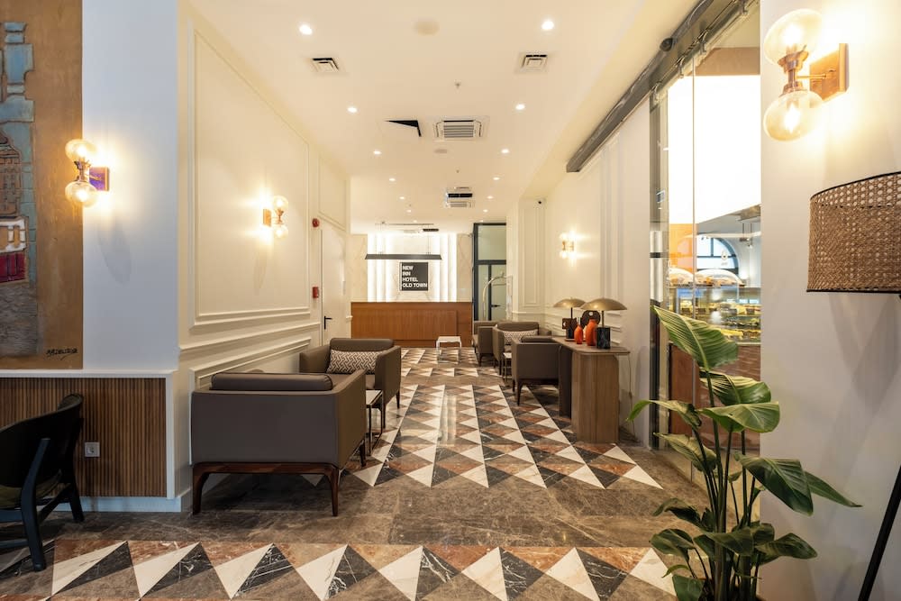 New Inn Hotel Old Town 1