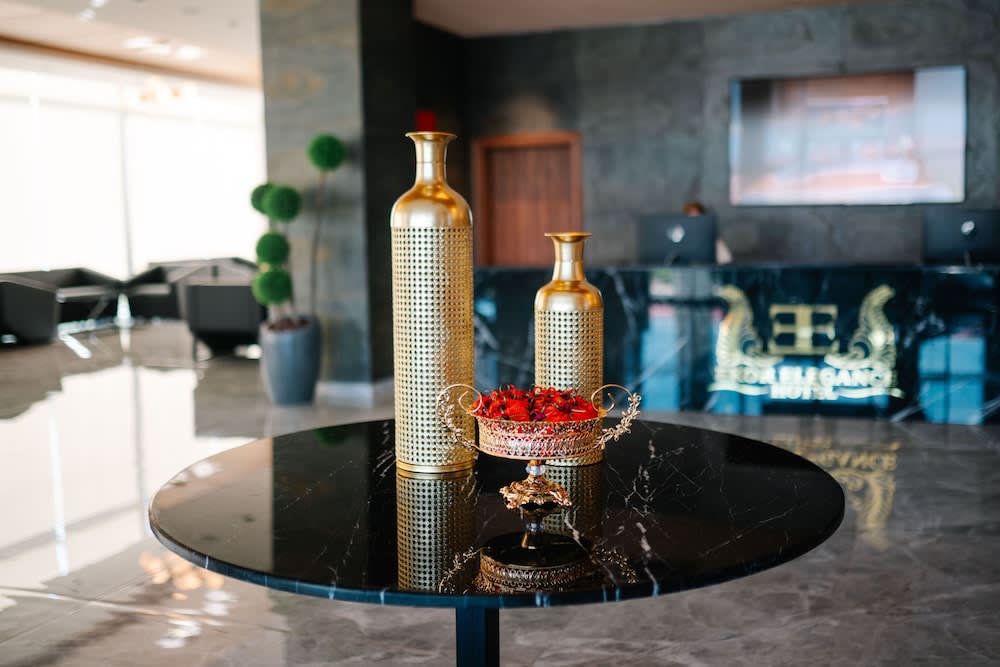 EKOR ELEGANCE HOTEL 2