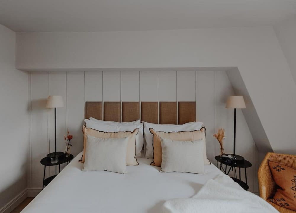 No 15 by GuestHouse, Bath 2