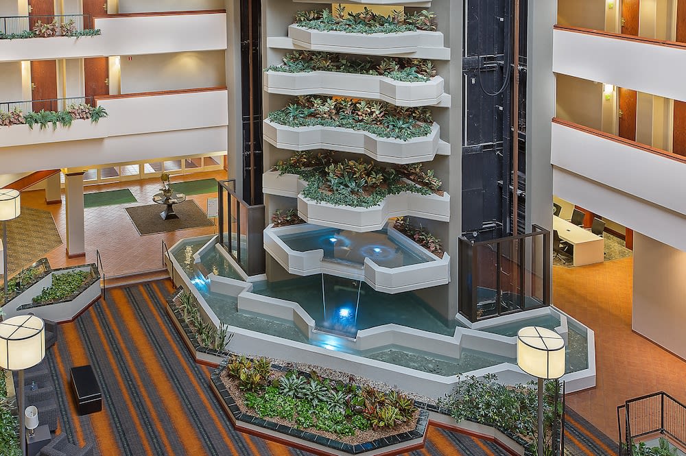 Holiday Inn UNIVERSITY PLAZA-BOWLING GREEN by IHG 2