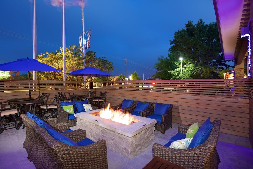 Holiday Inn Express & Suites PASO ROBLES by IHG 1