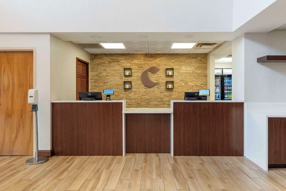 Comfort Inn & Suites LaVale - Cumberland 2